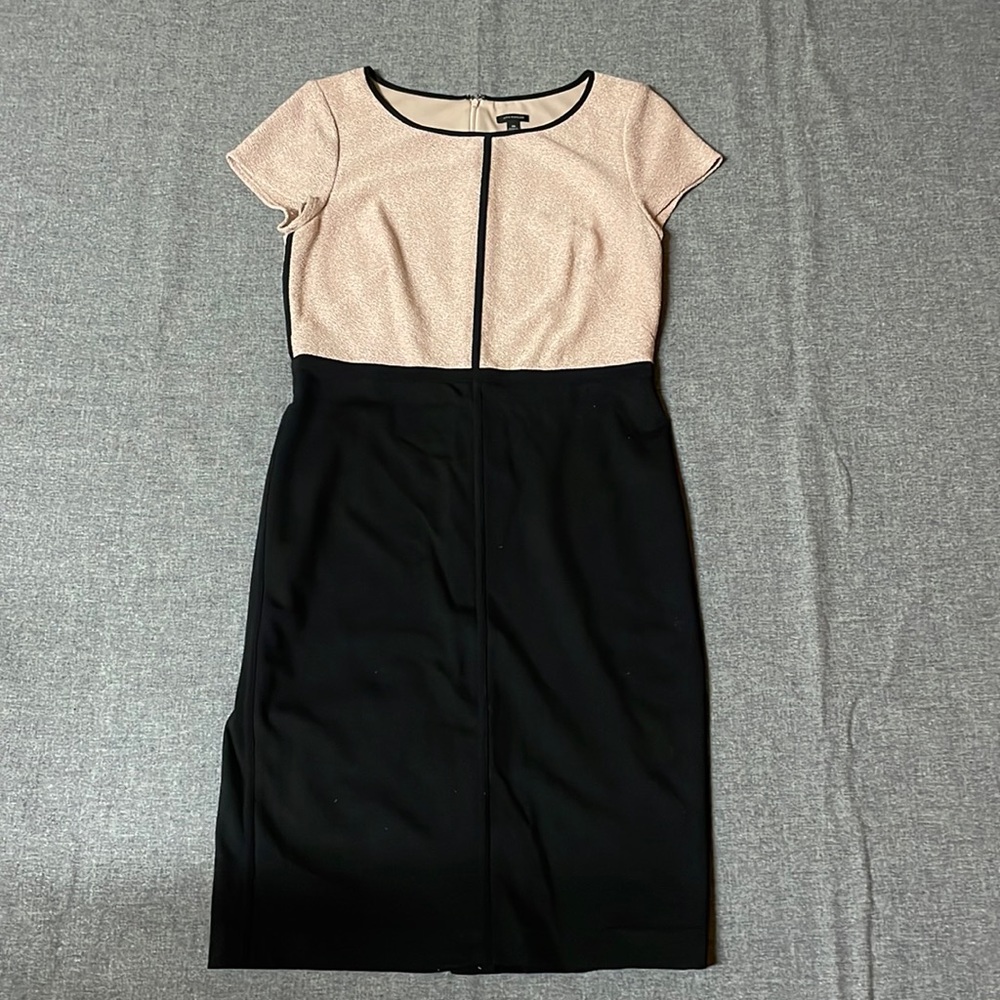 Classic Cut Black and Tan Ann Taylor midi dress in size 10.